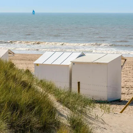 Goldsands Ii 101 With Garage By Interhome