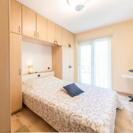 Goldsands Ii 101 With Garage By Interhome * De Haan