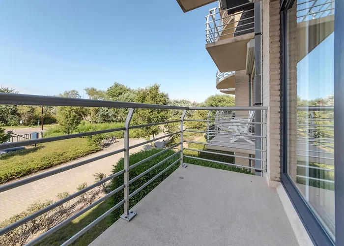 아파트 Goldsands Ii 101 With Garage By Interhome 데한