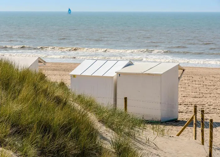 Goldsands Ii 101 With Garage By Interhome