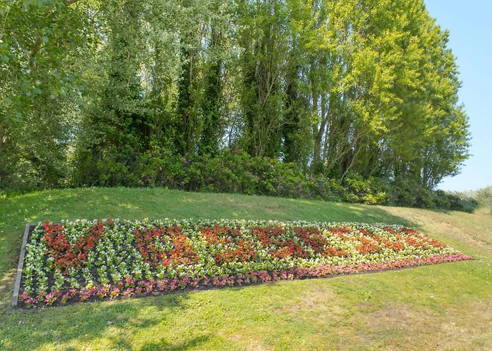 Goldsands Ii 101 With Garage By Interhome 데한